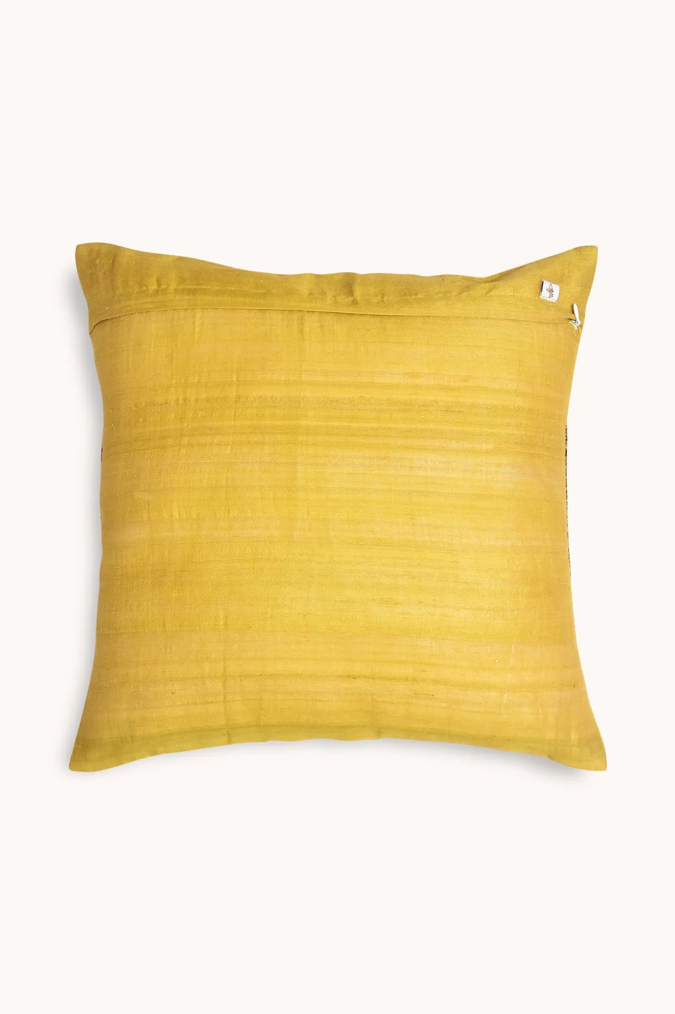 Bewider Handwoven Cushion - 1 pc