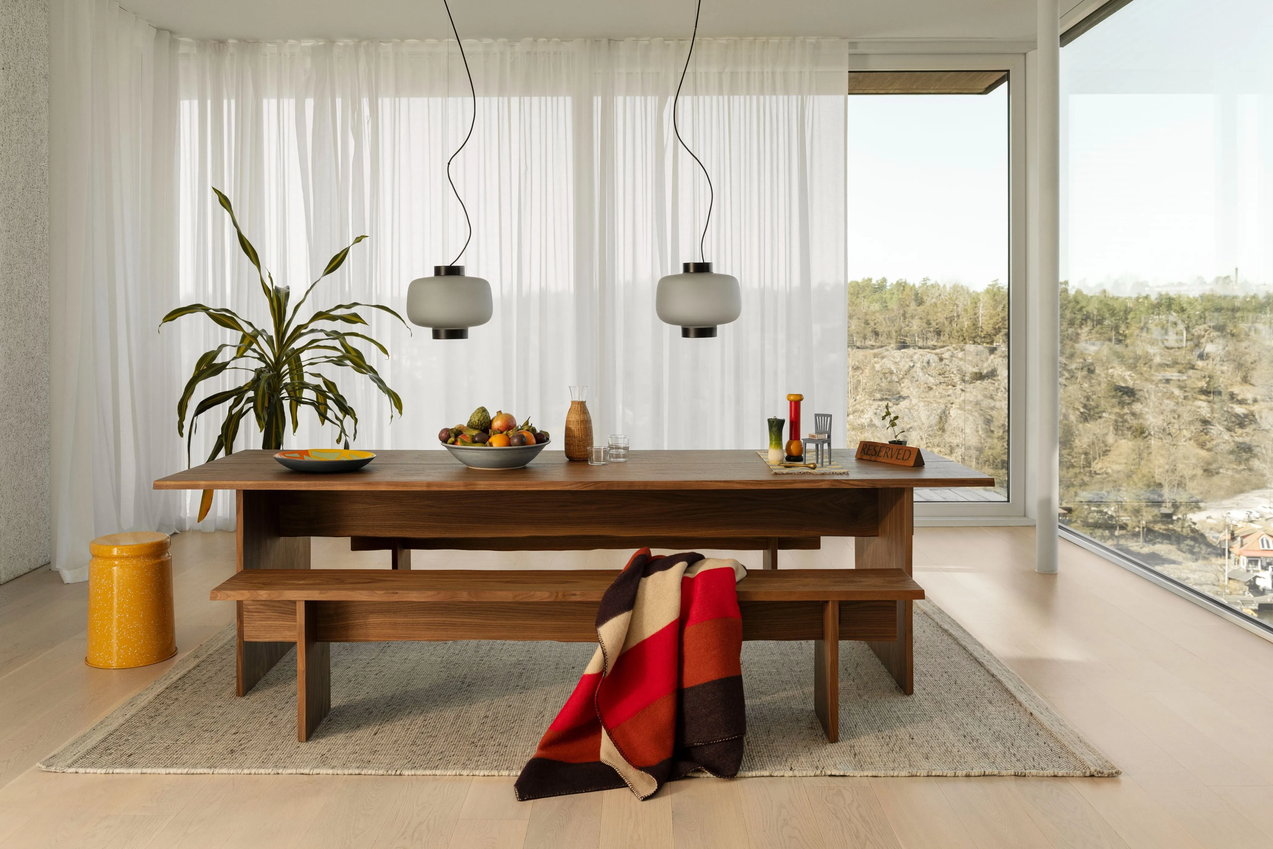 Bookmatch Table   Benches