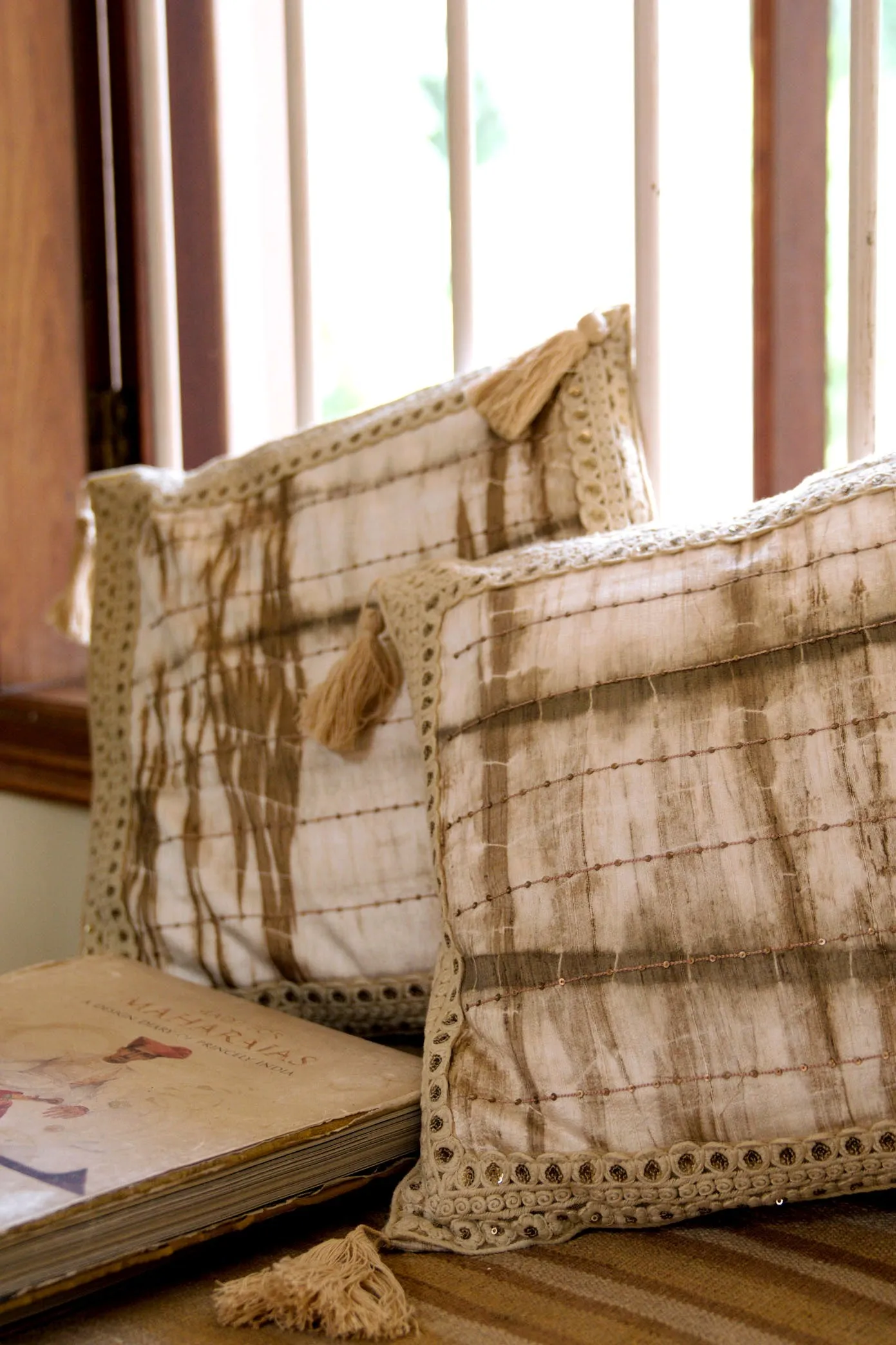 Brickle Handwoven Cushion - 1 pc