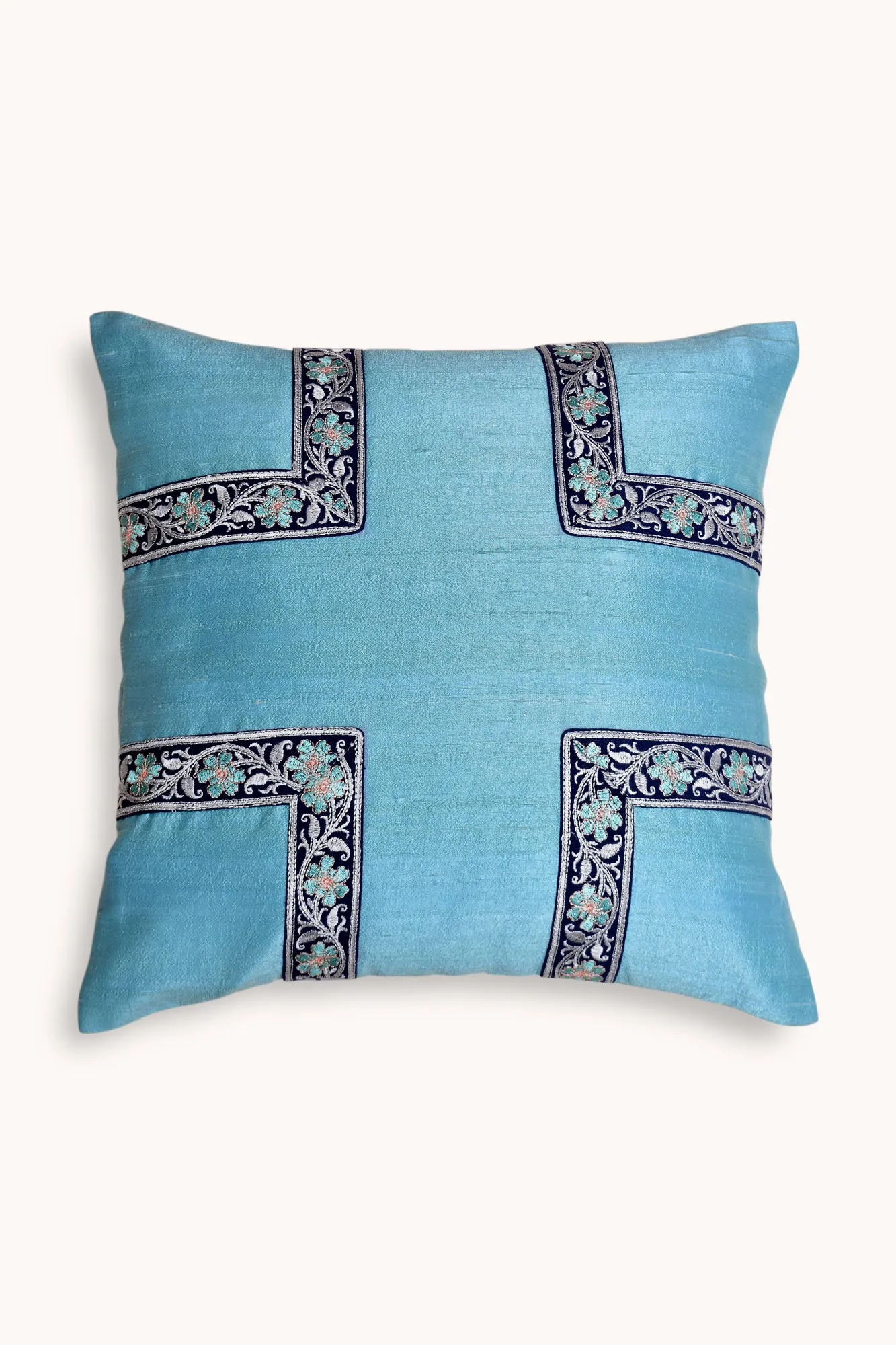 Crossvibe Handwoven Cushion -1 pc
