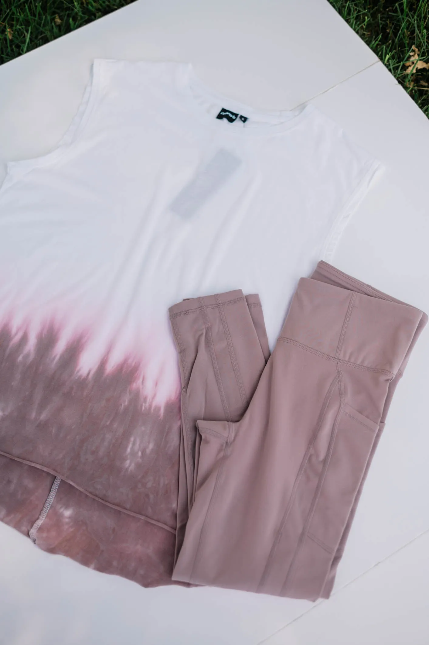 Essential Pocket Highwaist Leggings - Mauve