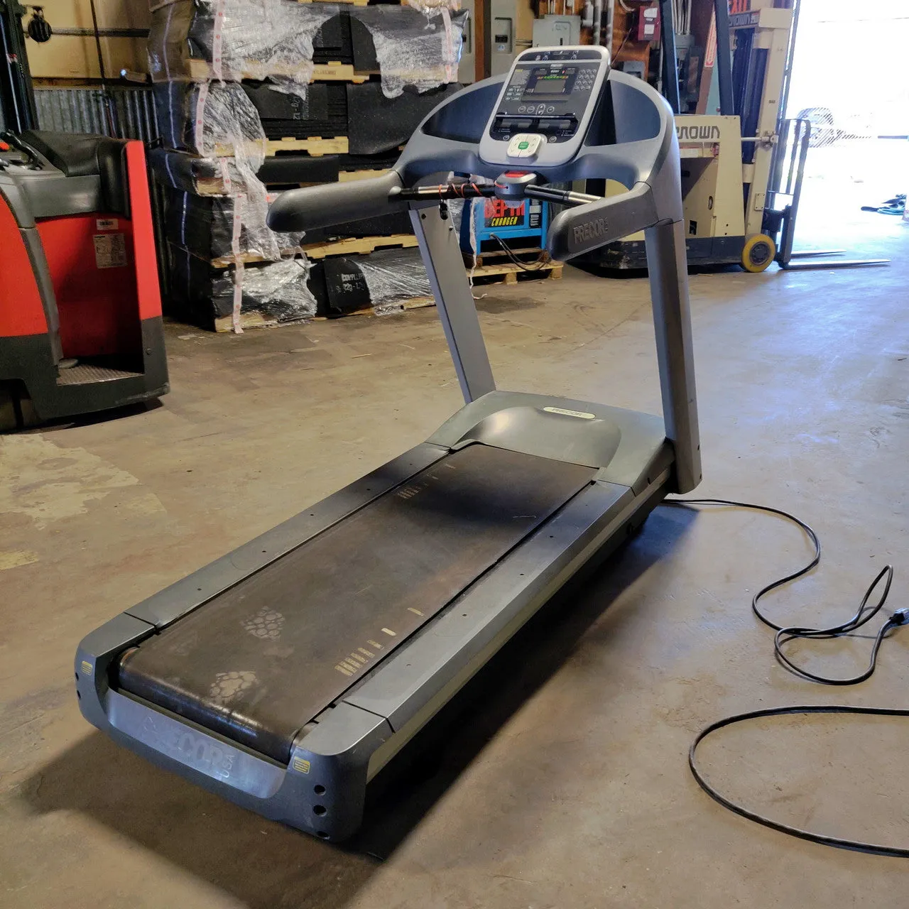 Precor Treadmill 966i Commercial Grade